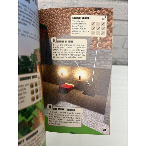 Minecraft Essential Handbook - Picture 4 of 4